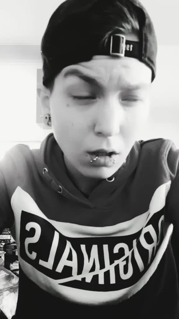 @~SassiIzzDaa~