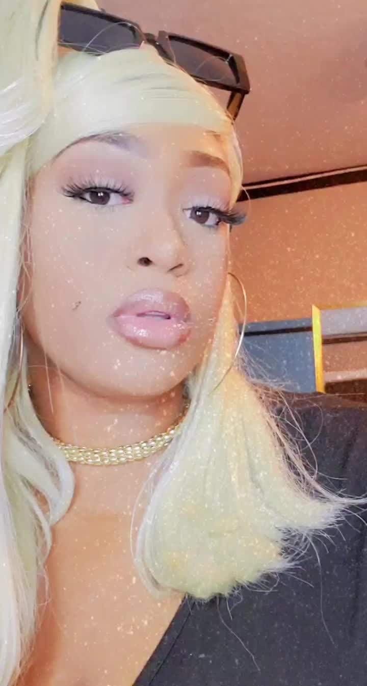 @Maxiedoll