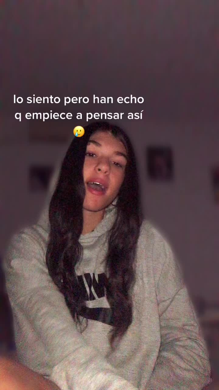 @😼