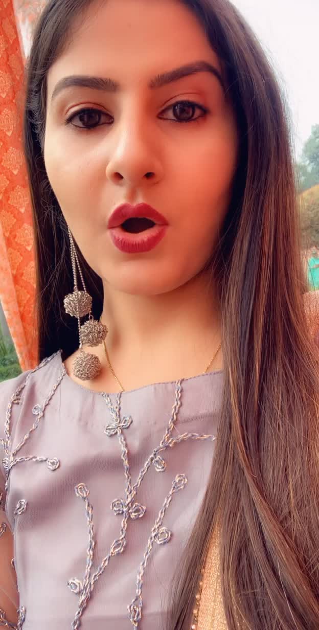 @Navneet Kaur