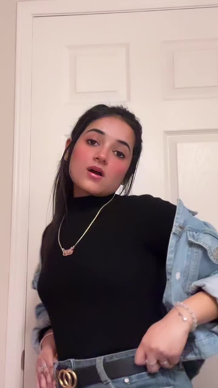 @Sneha dhiman 🇨🇦