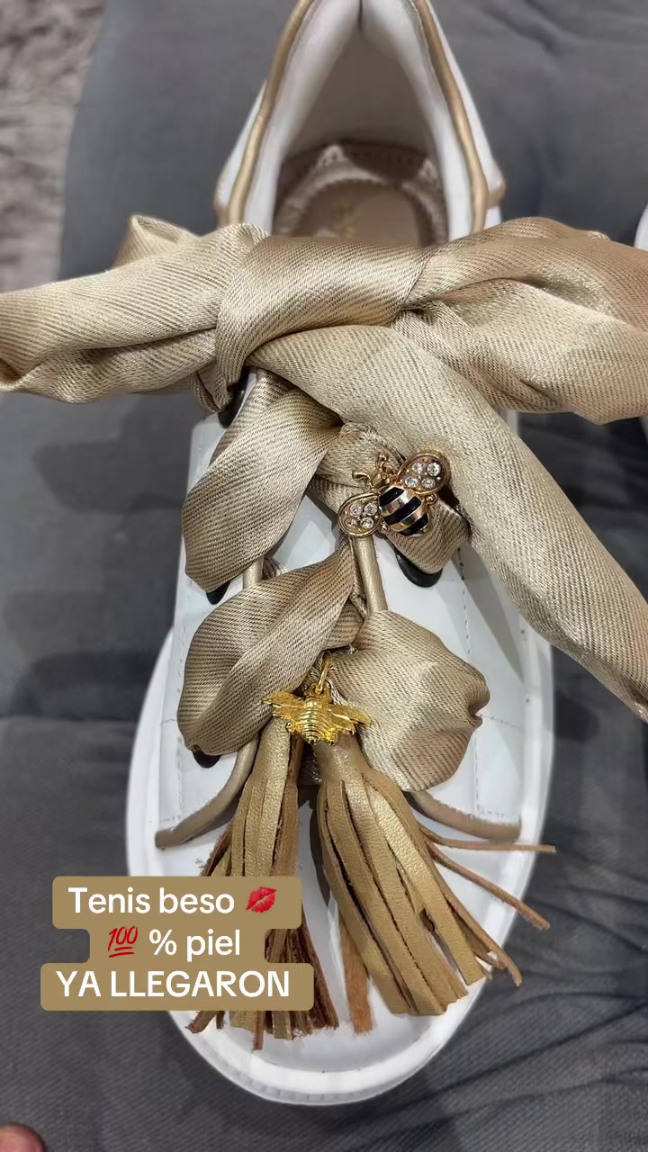@Zapatos Syslaffitte