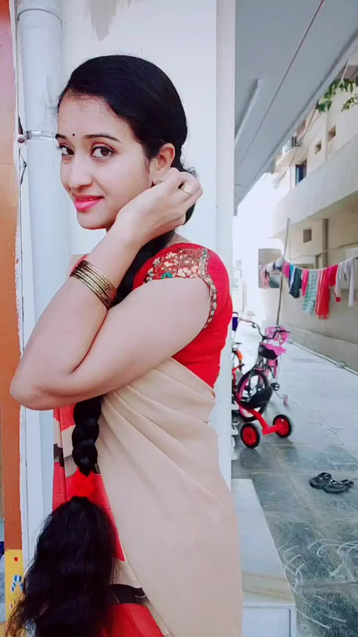 @pavani_raji