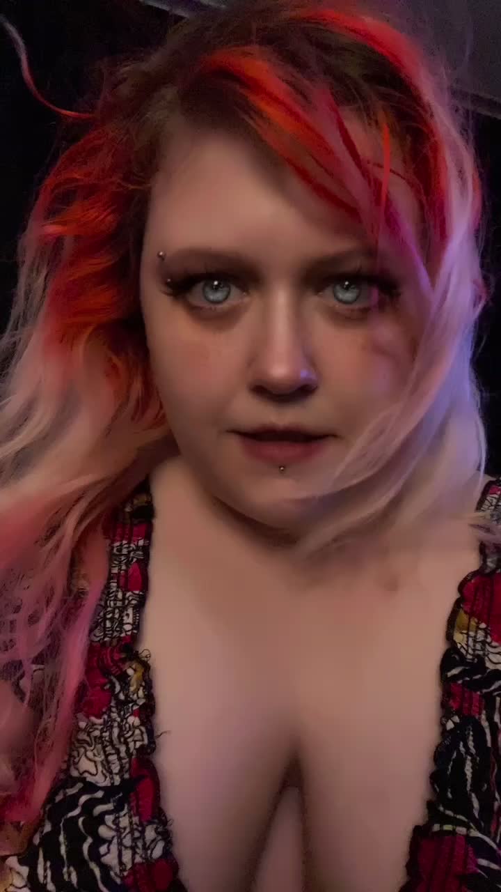 @witchyweird