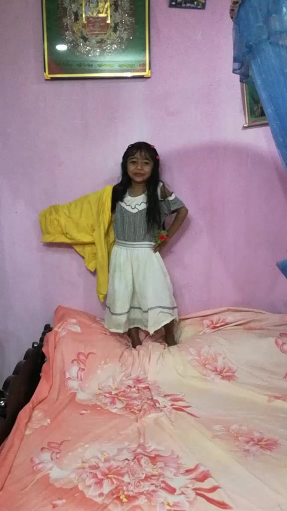 @kritiaa