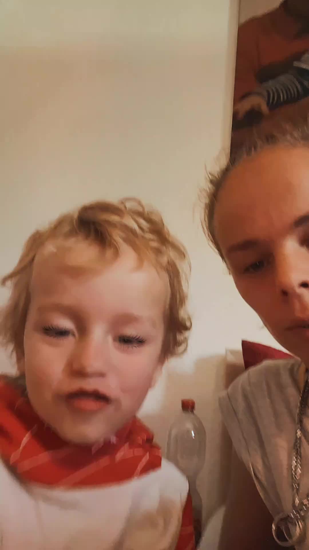 @stefanieroehl257