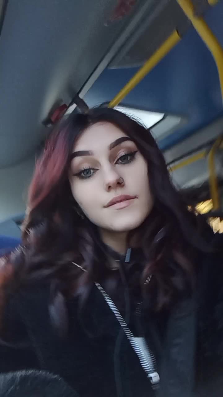 @Powęzkaa❤️