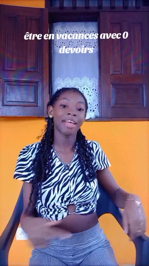 @the._.queen_officiel2.0
