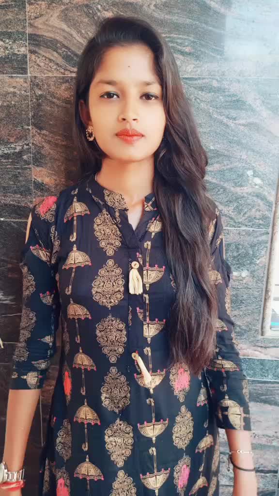 @🖤chinni🖤