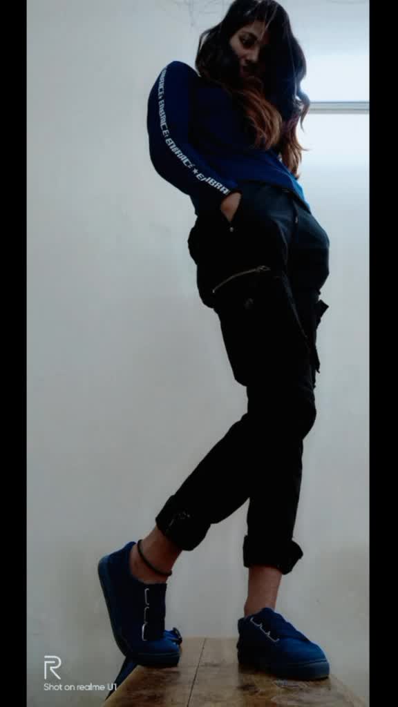 @Aasthabohit1127