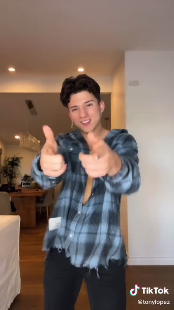 @THANK YOU FOR 10.0K!❤️