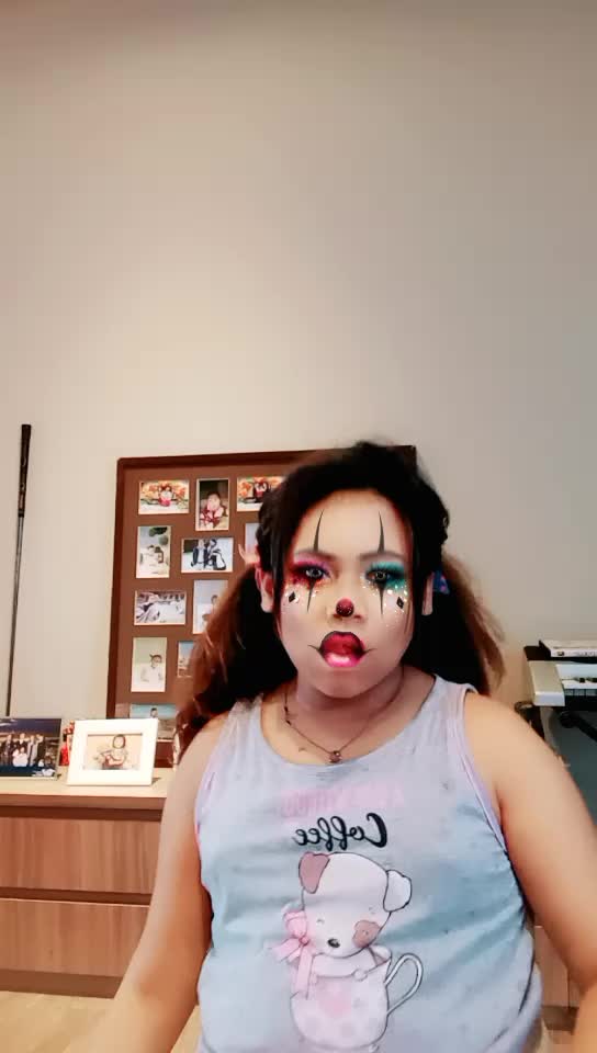 @Delia Lee695