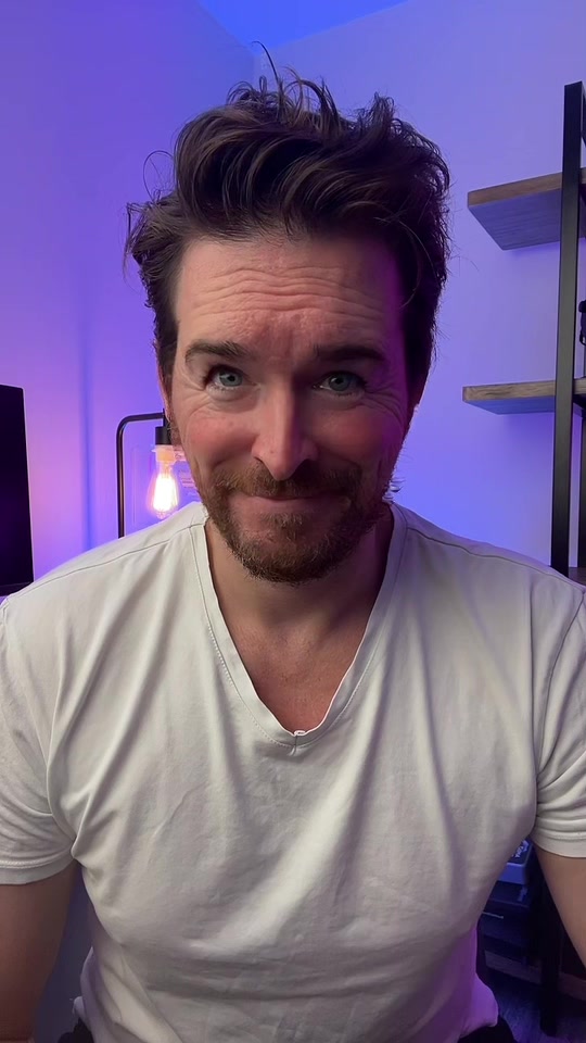 @JohnyBluEyes TikTok Coach