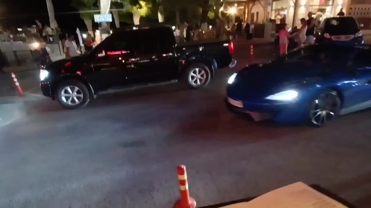 @car.spotted,sd