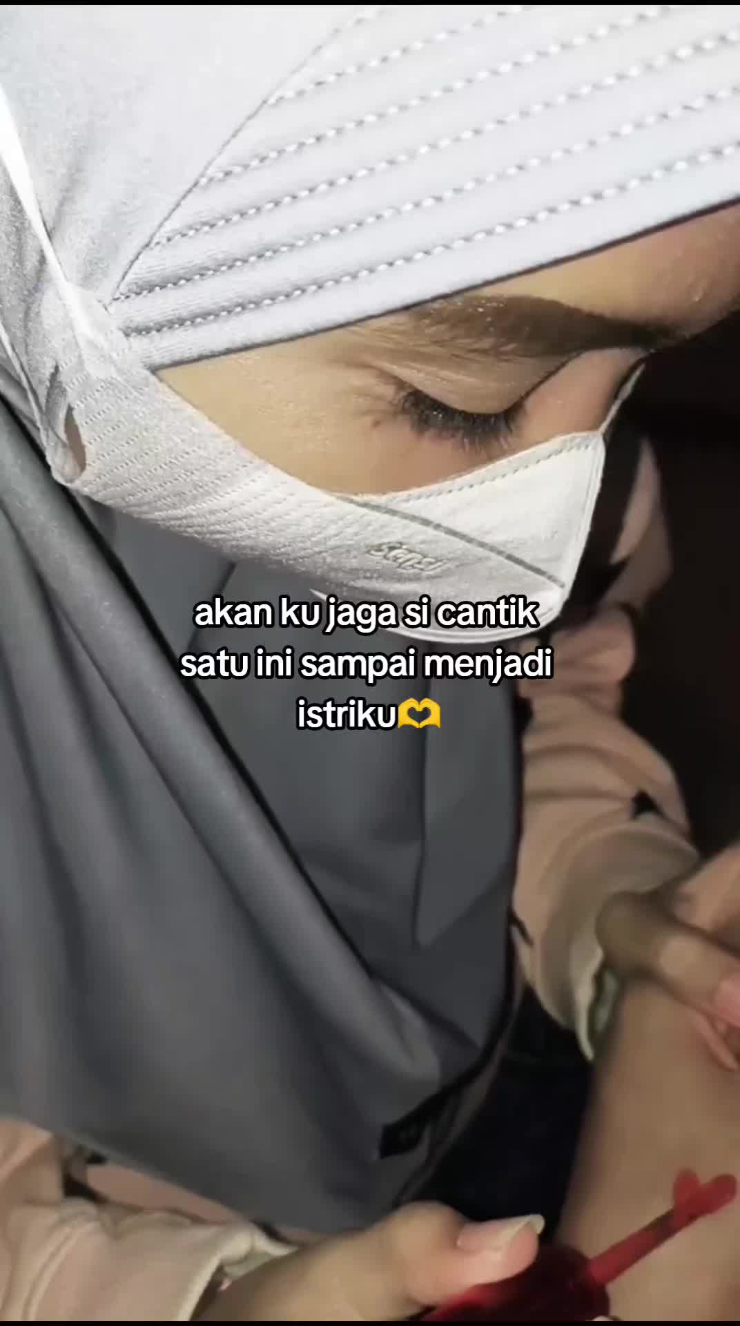 @Vika cantik