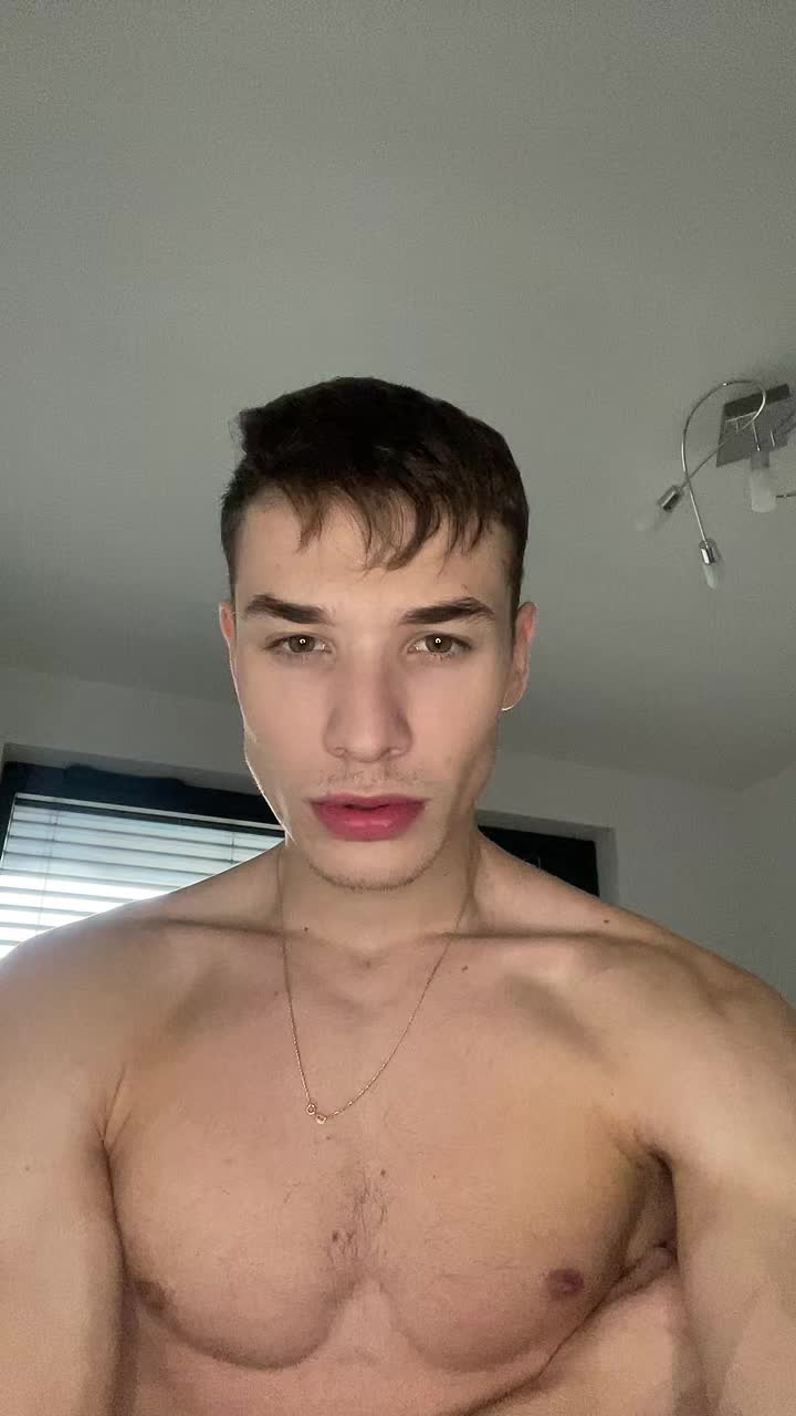 @Johnieoff