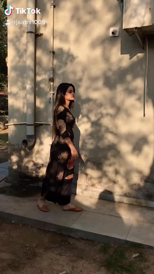 @(SONIKA CHAUDHARY)