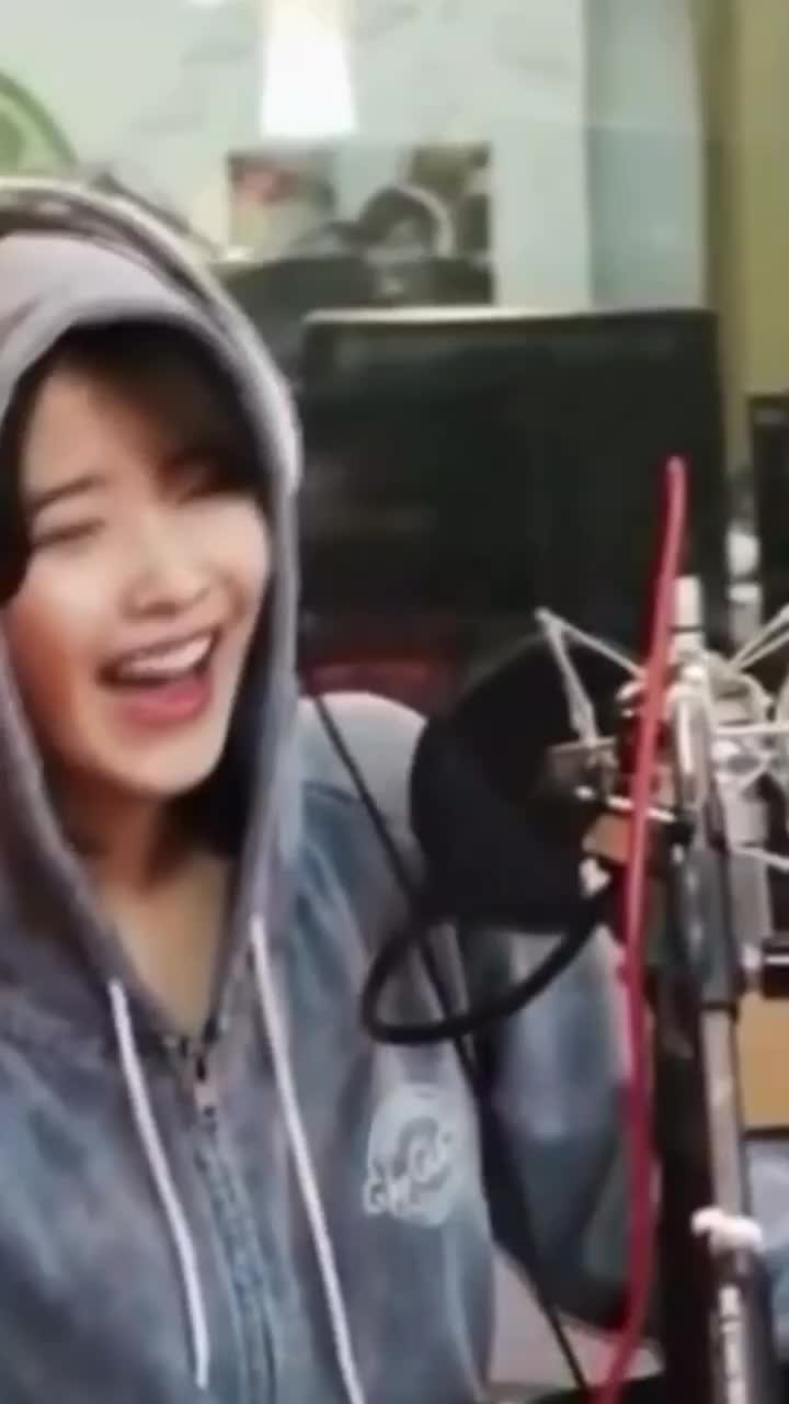 @꧁꧂