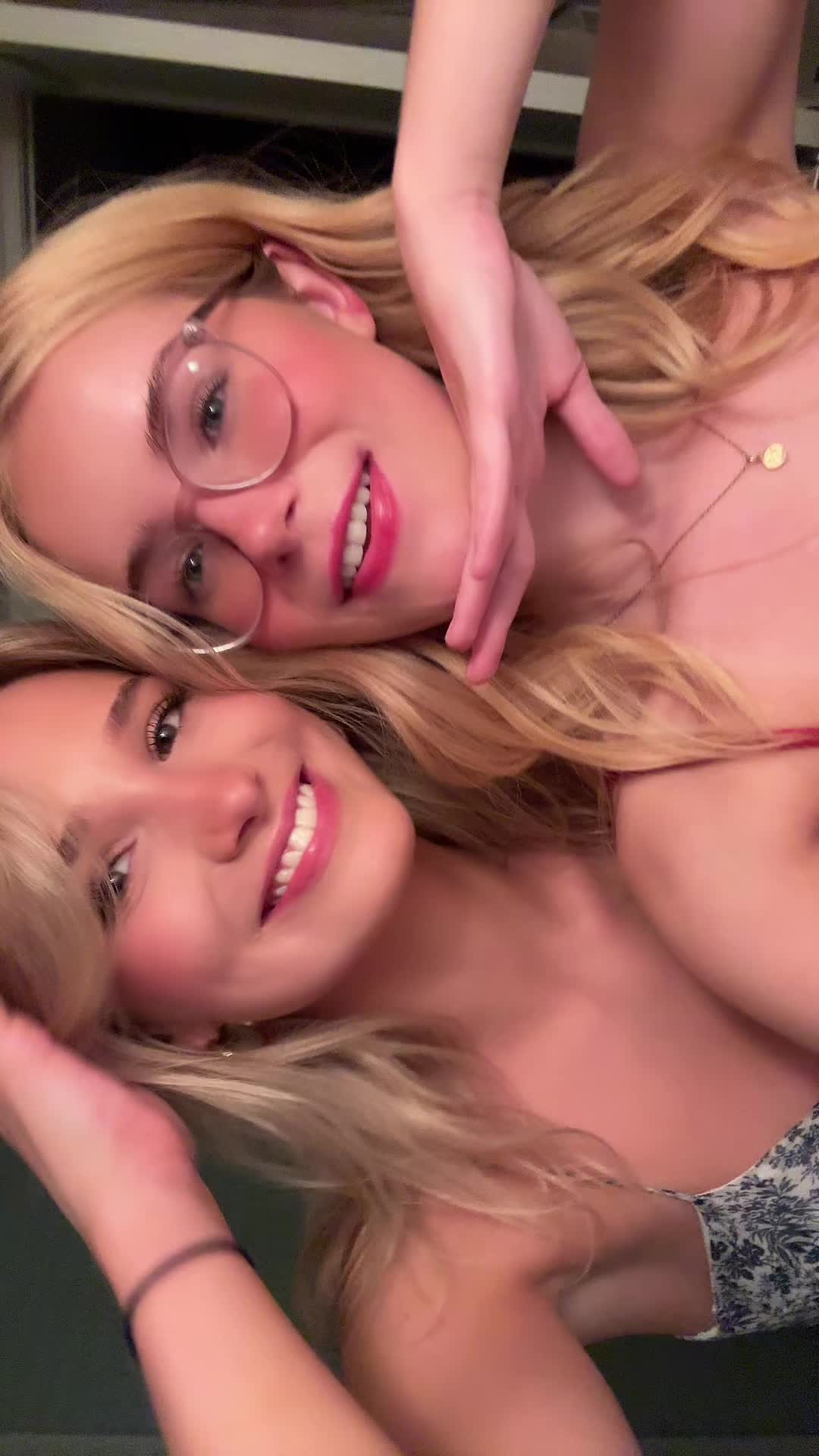 @Liv🦕