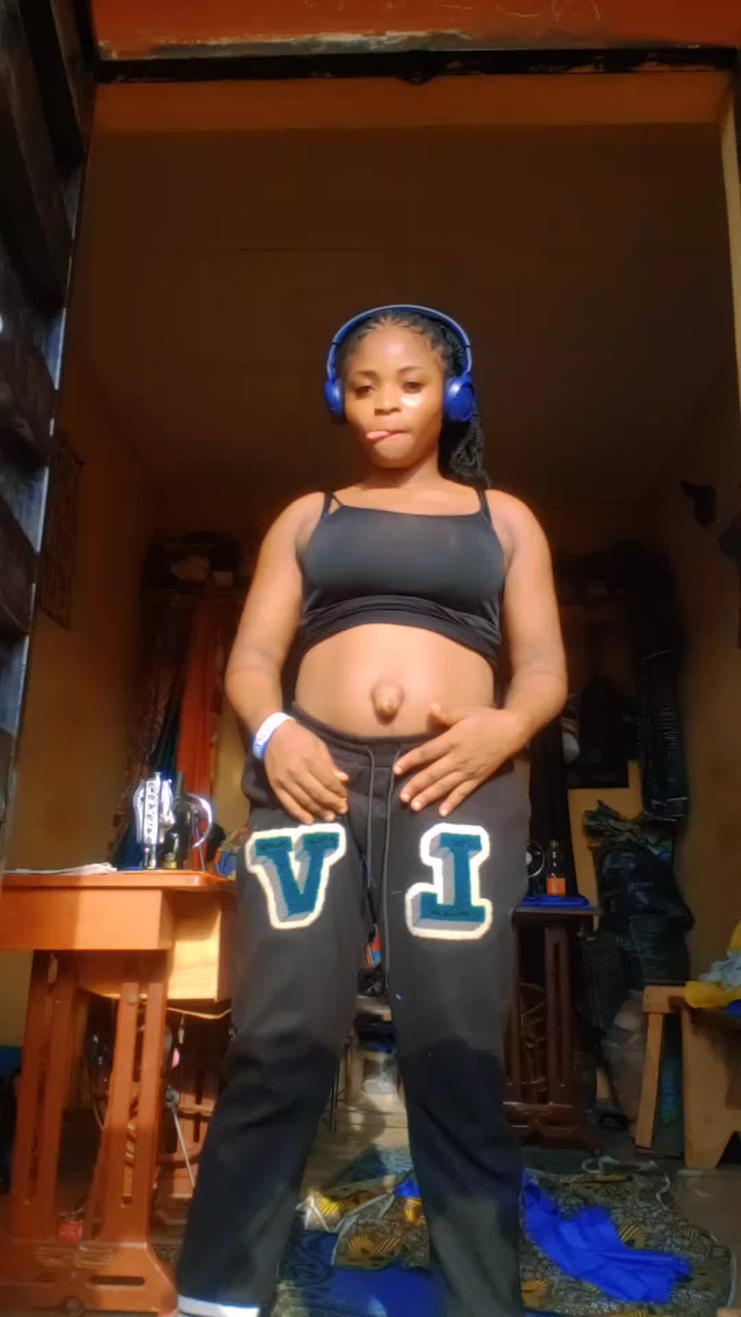 @BIG NAVEL
