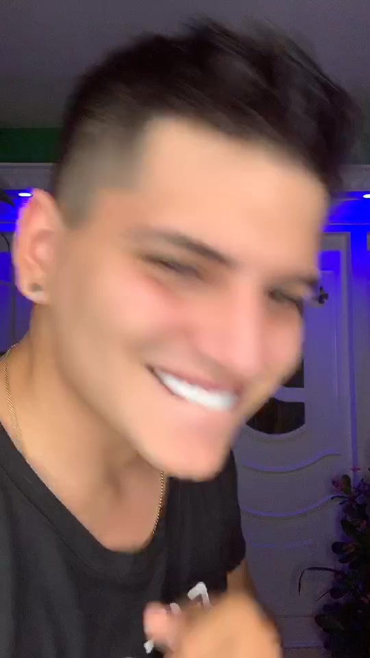 @JohnGusi