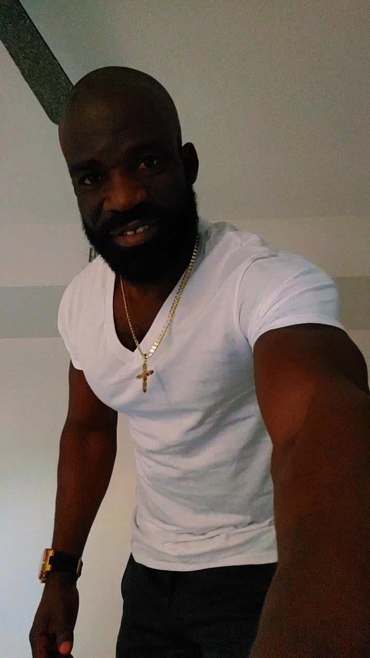 @BLACK JAMES9999
