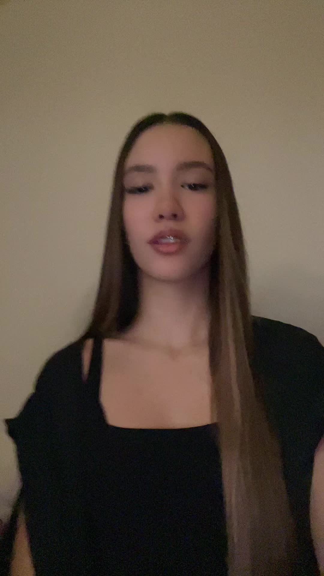 @👸🏼👸🏽