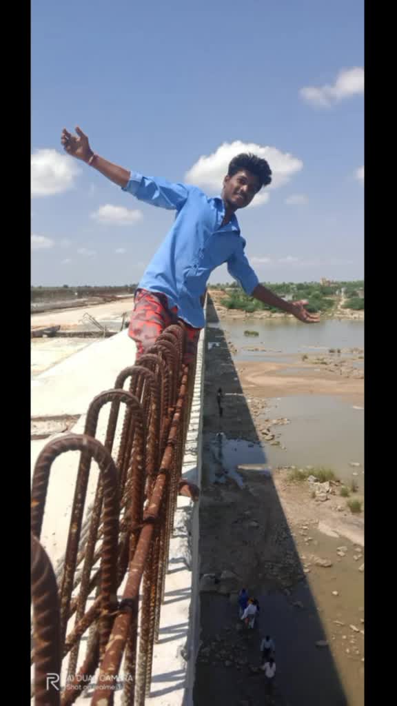 @Rowdy viju