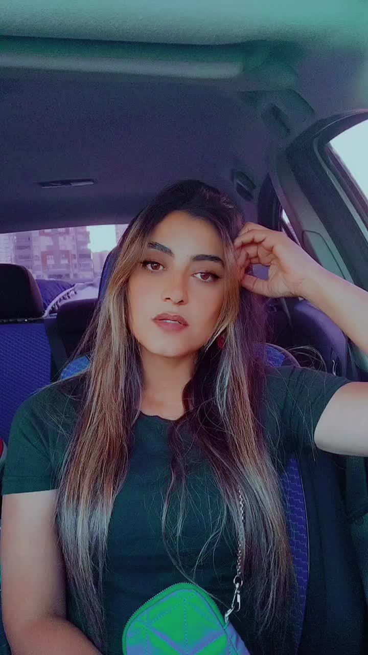 @ÖZLEM TEKEŞ 🖤🖤
