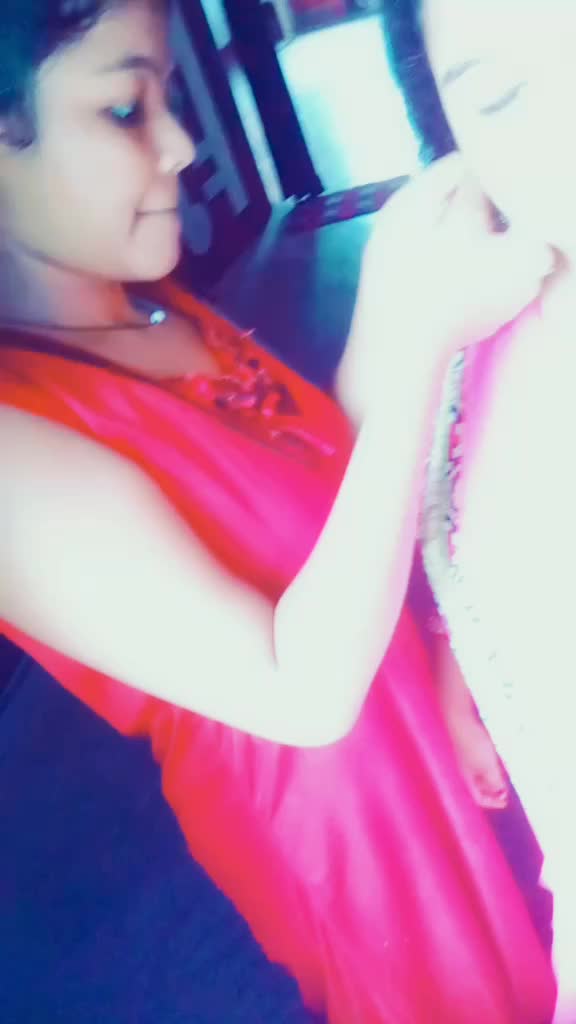 @julieeeeee