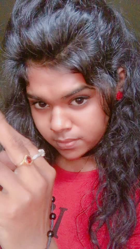 @SAnDhYa soNy