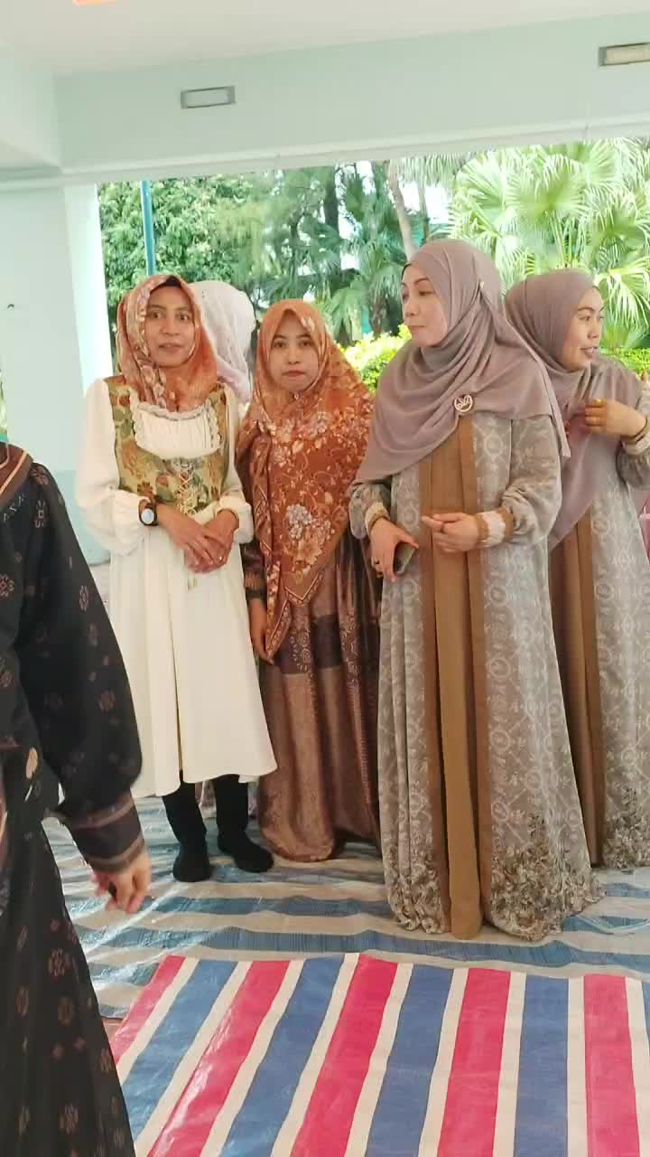 @syafi'iyah aini