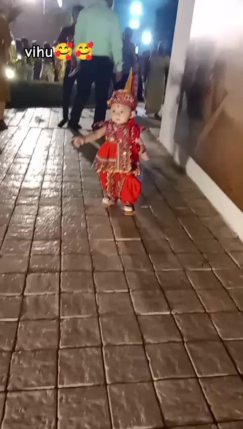 @abhi_soni2407