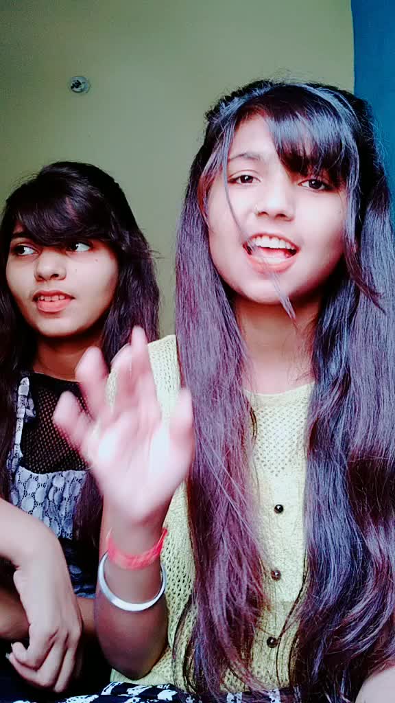 @Royal 😍ishani✌