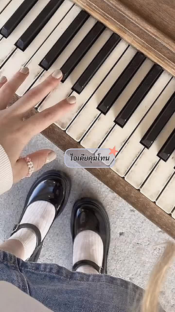 @🫐