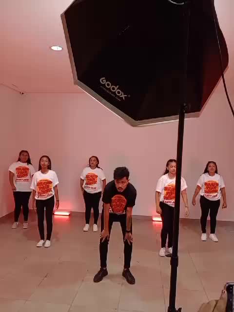 @vd jingga