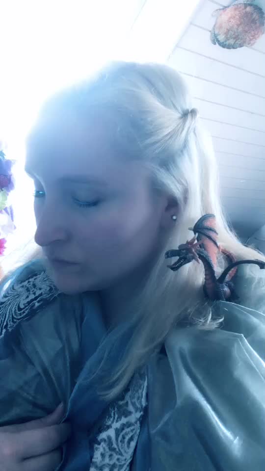 @lilyguggenbuehl