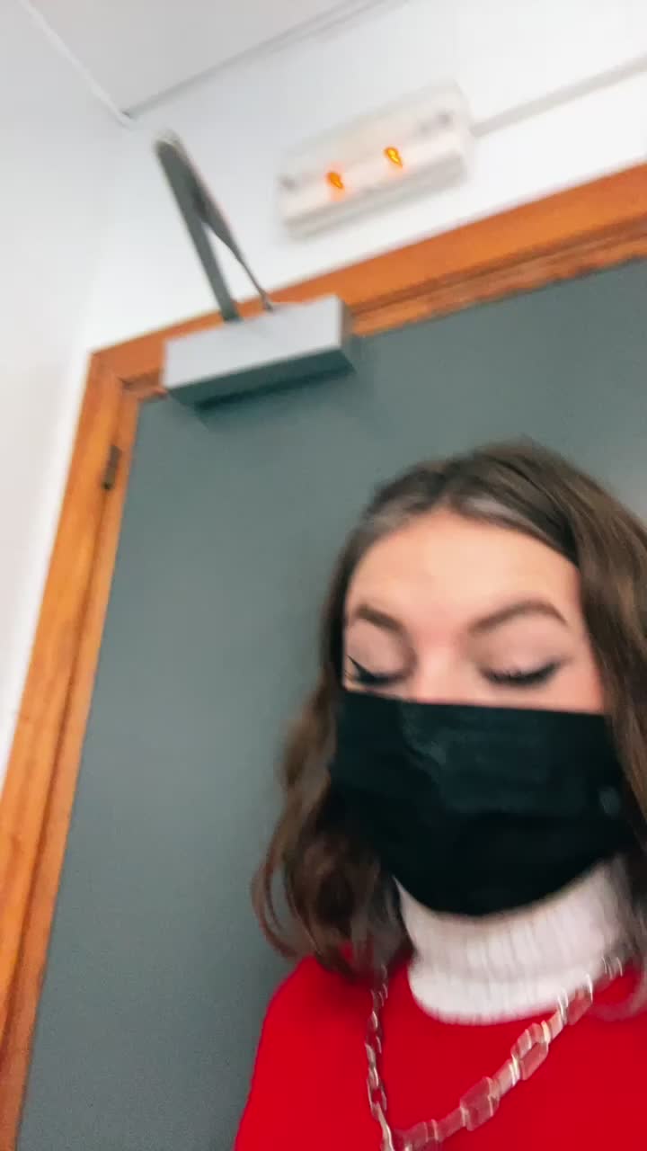 @Claudia García y Rurru😬💚