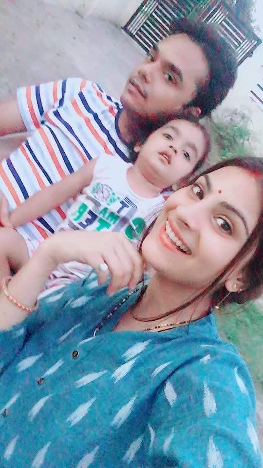 @Bhojpuriqueen👸(Nik)