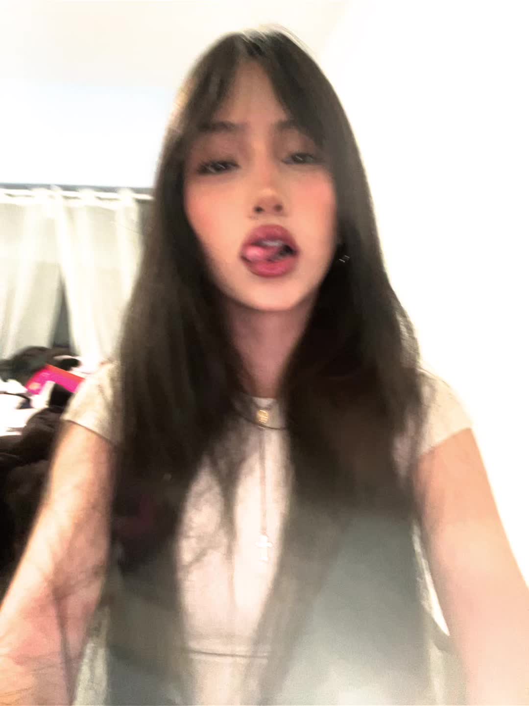 @️