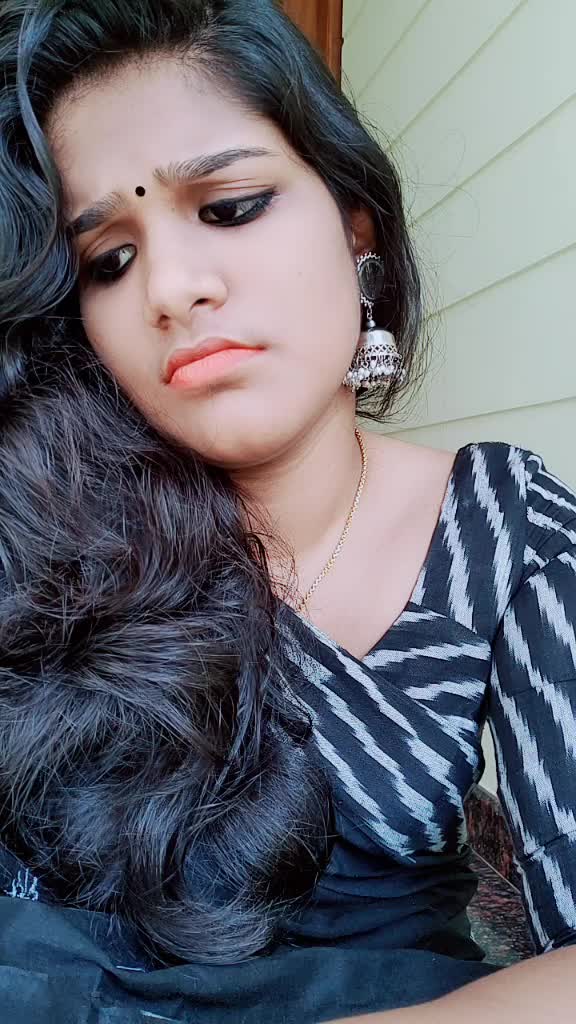 @Miss.R