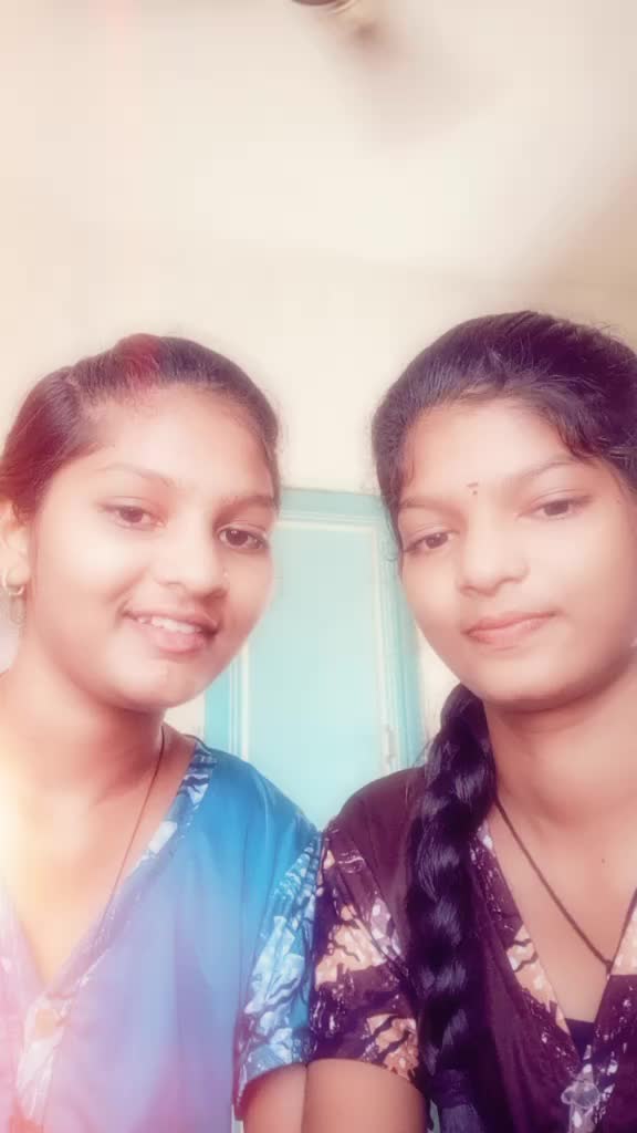 @lovely 😍😘 praveena