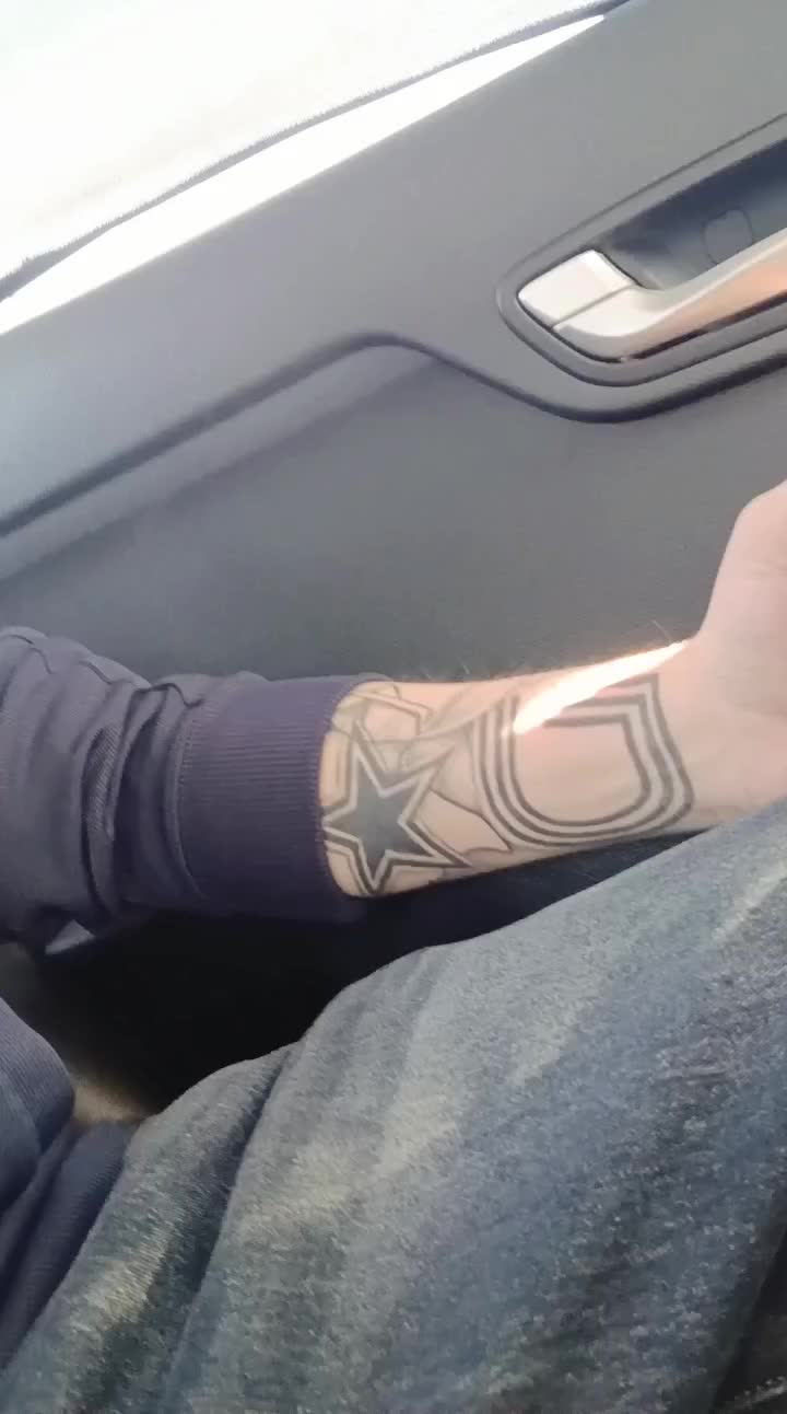 @El Guero