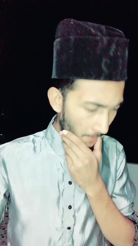 @mr_aakil__