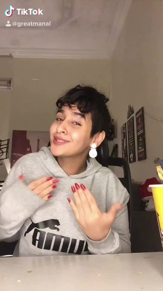 @MANAL🌟