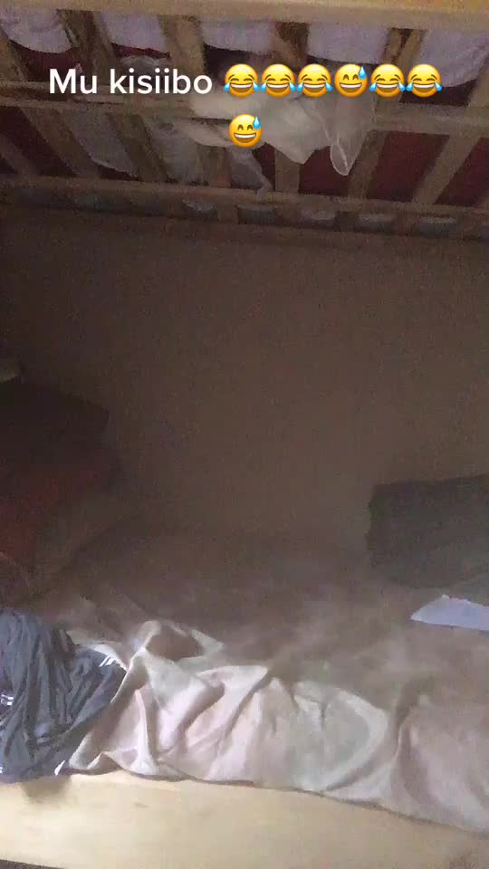 @Vj.Q