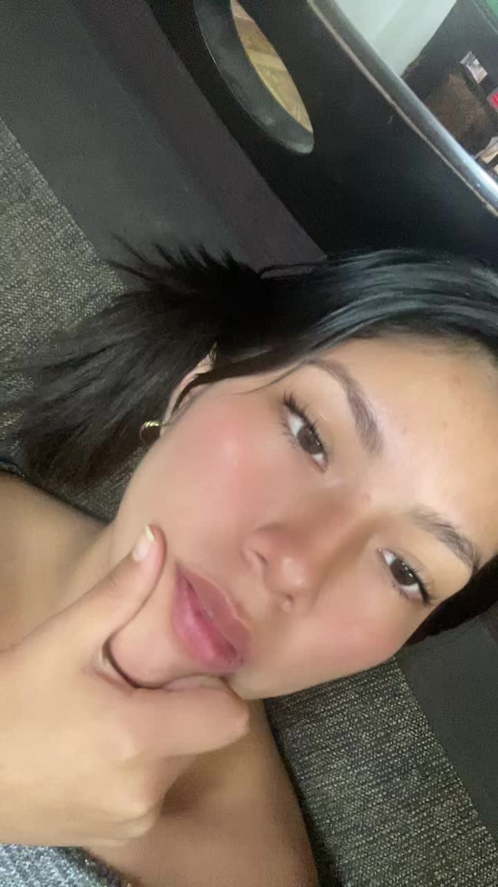 @𝖤ve🍒