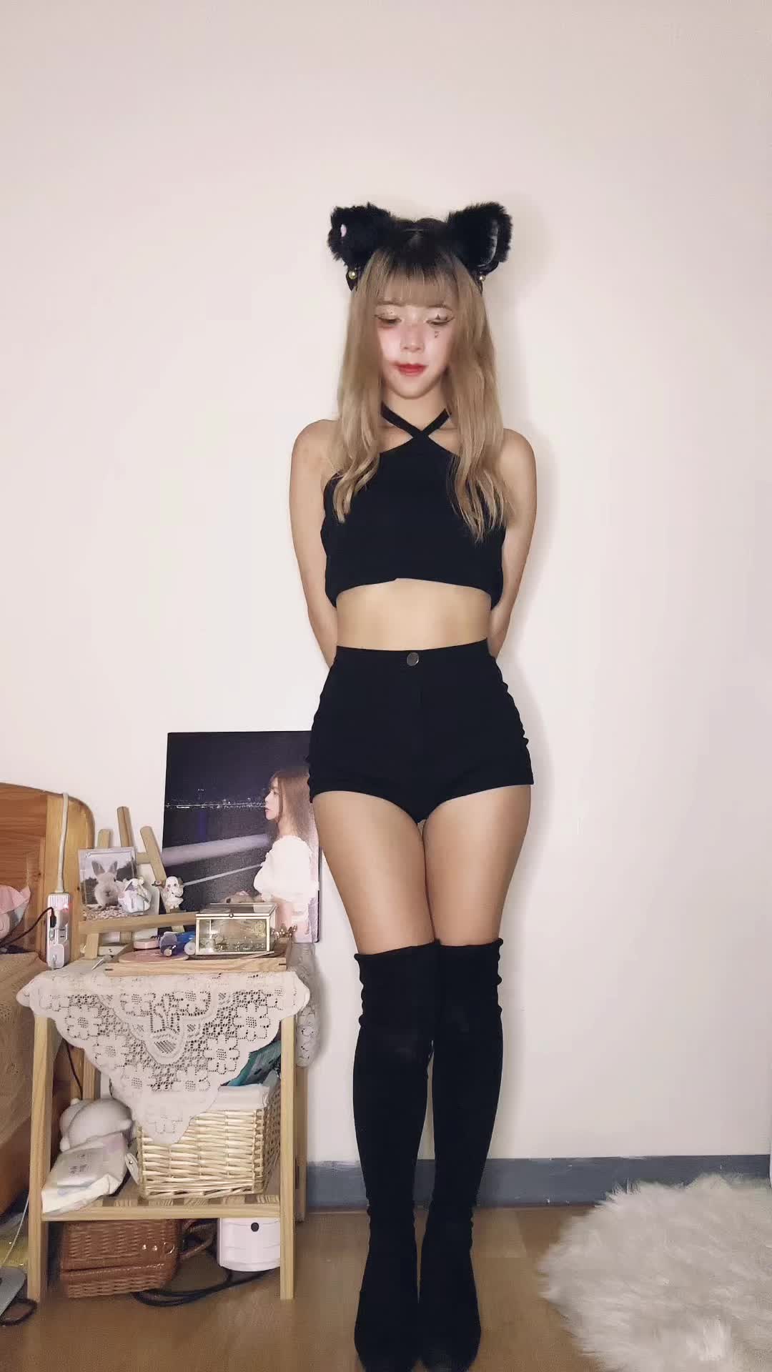 @奶油🐶