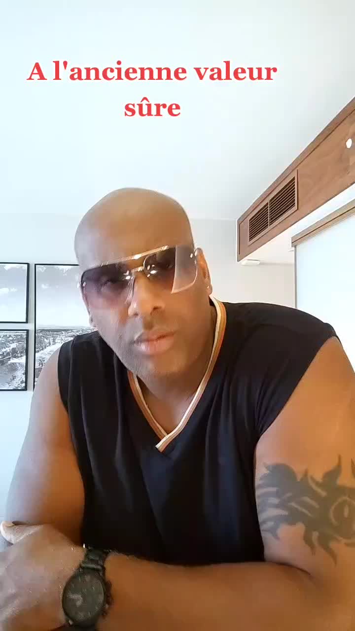 @𝓜𝓲𝓼𝓽𝓮𝓻 𝓢𝓽𝓮𝓬𝔂
