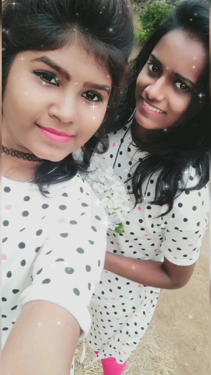 @Devika 👑